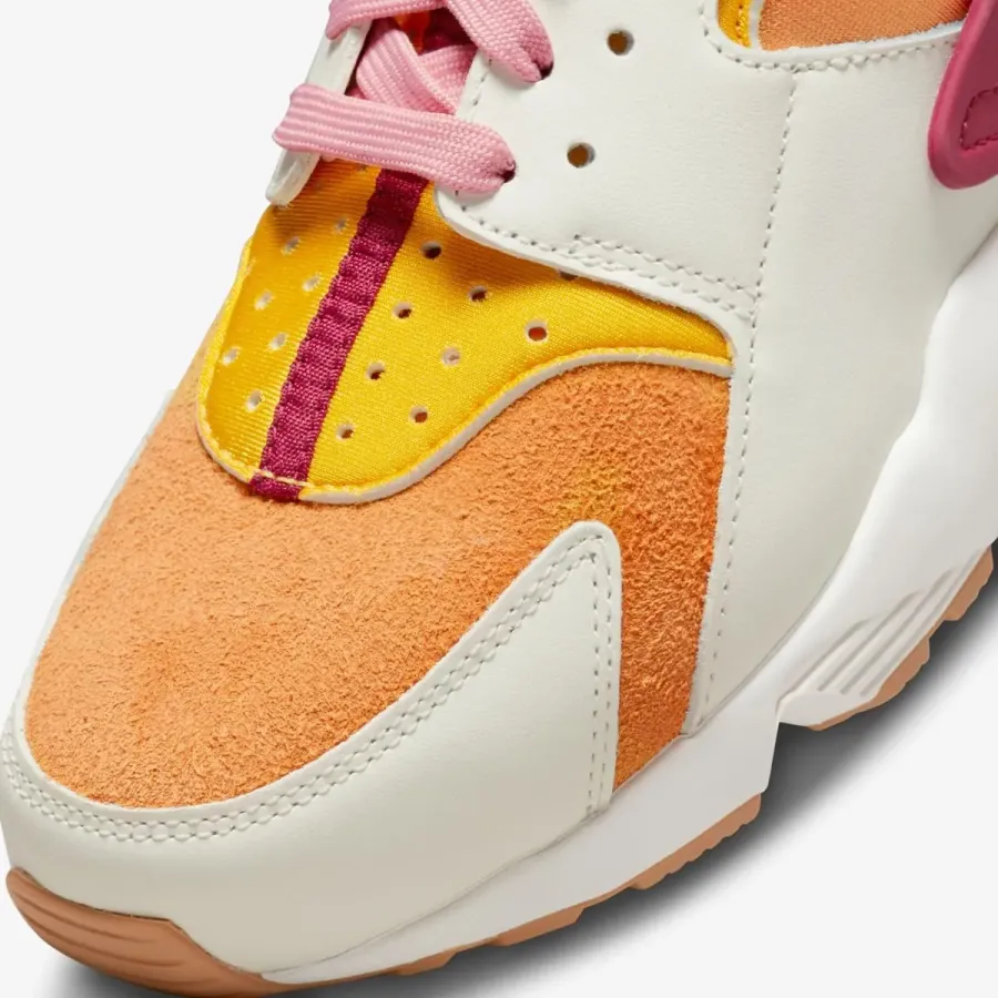 Кросівки Nike Air Huarache 'Sunset' DO6720-100