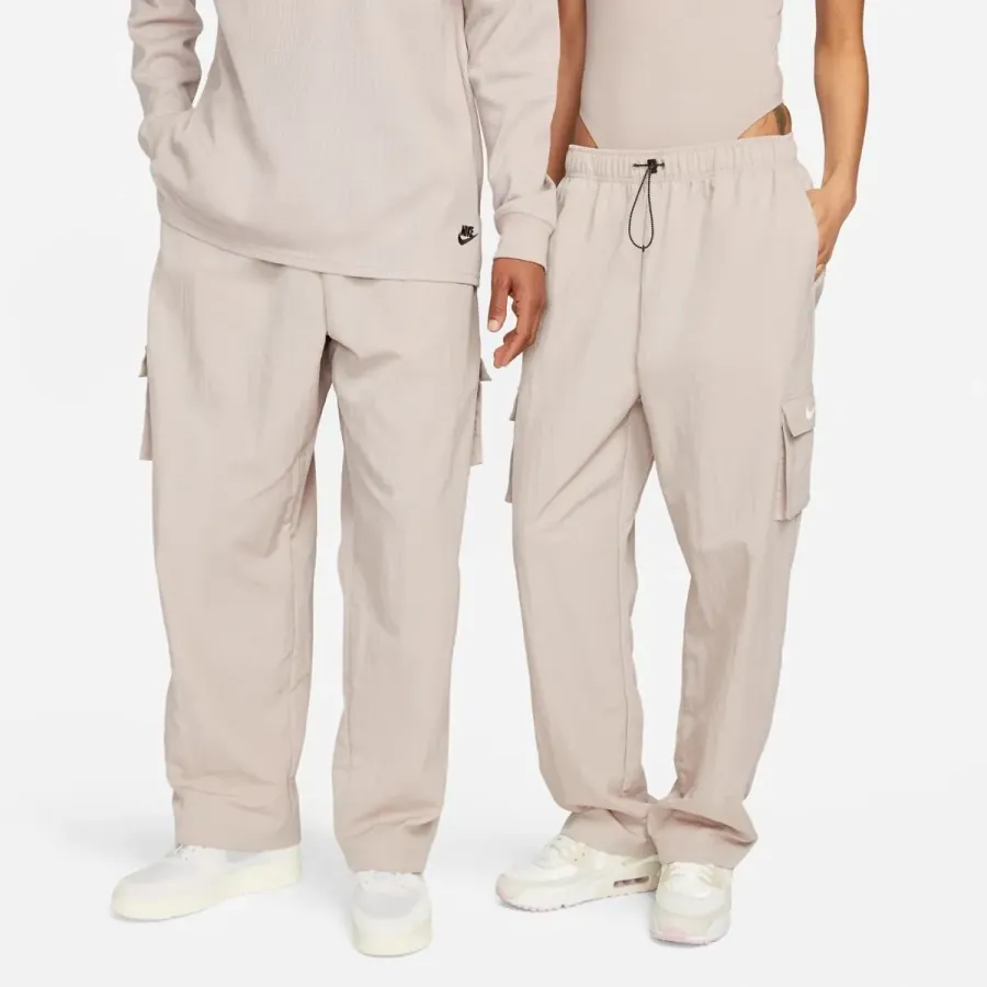 Штани Nike Sportswear Essential Woven Cargo DO7209-272