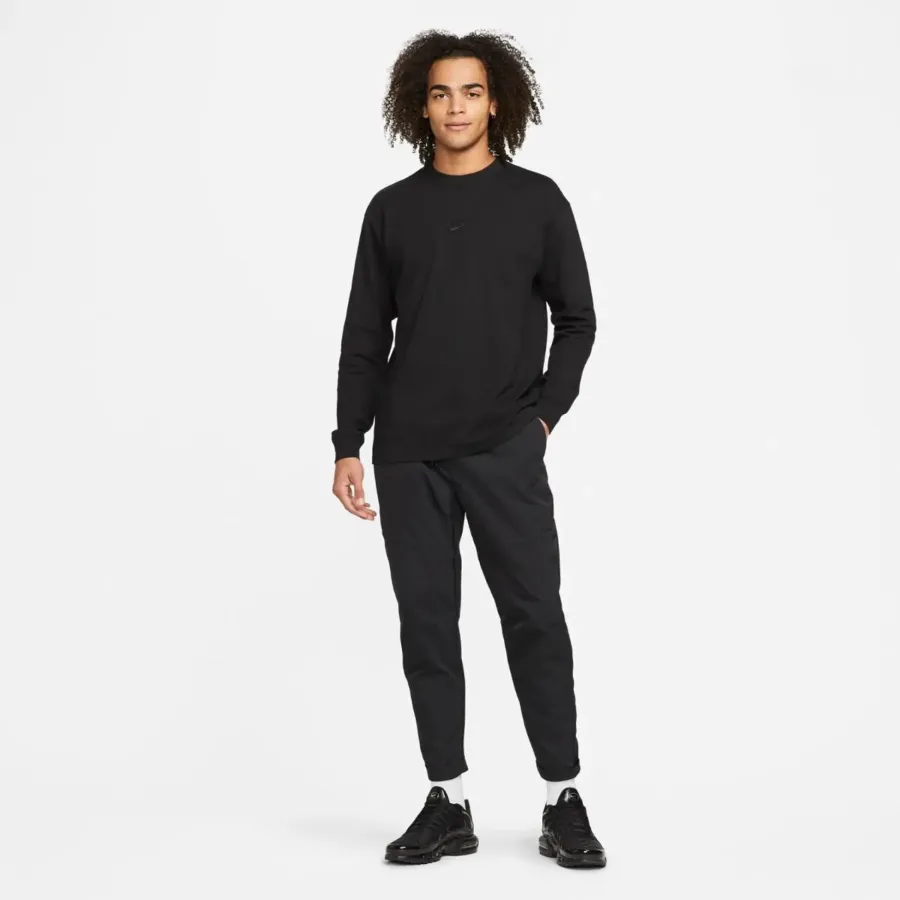 Кофта Nike Sportswear Premium Essentials DO7390-010