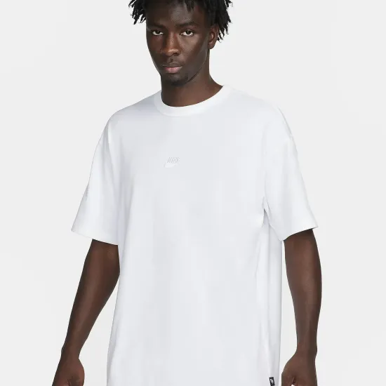 Футболка Nike Sportswear Premium Essential Sustainable Tee DO7392-101