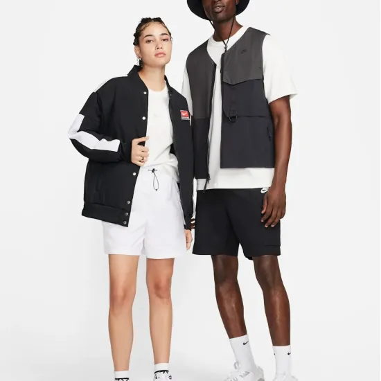 Футболка Nike Sportswear Premium Essential Sustainable Tee DO7392-133