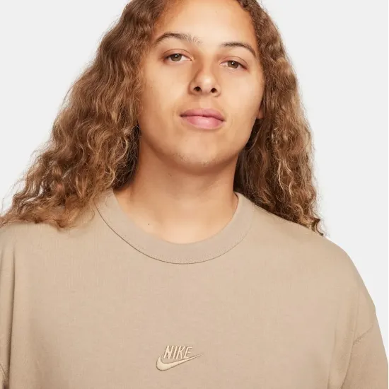 Футболка Nike Sportswear Premium Essential Sustainable Tee DO7392-247