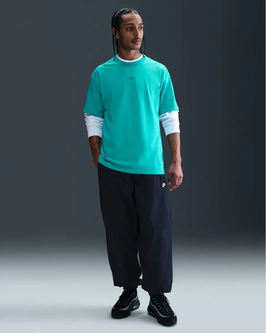 Футболка Nike Sportswear Premium Essential Sustainable Tee DO7392-345