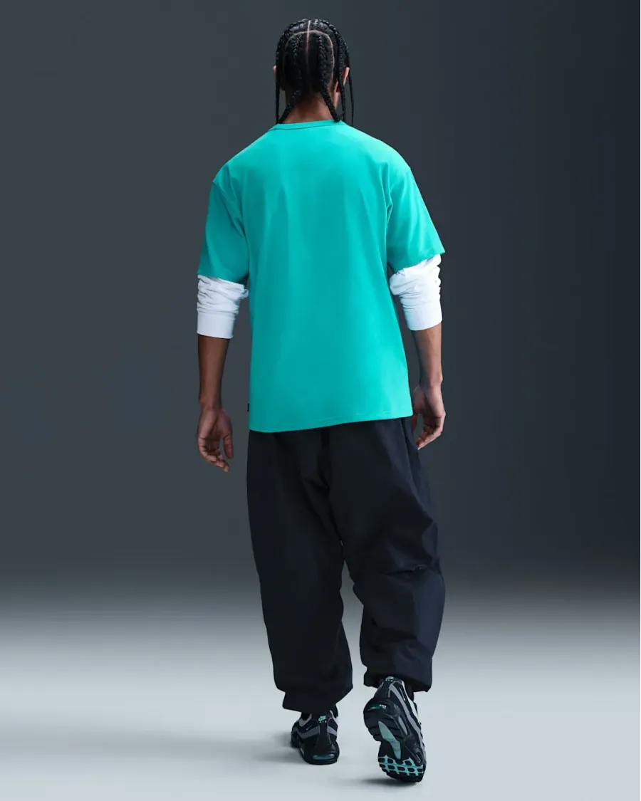 Футболка Nike Sportswear Premium Essential Sustainable Tee DO7392-345