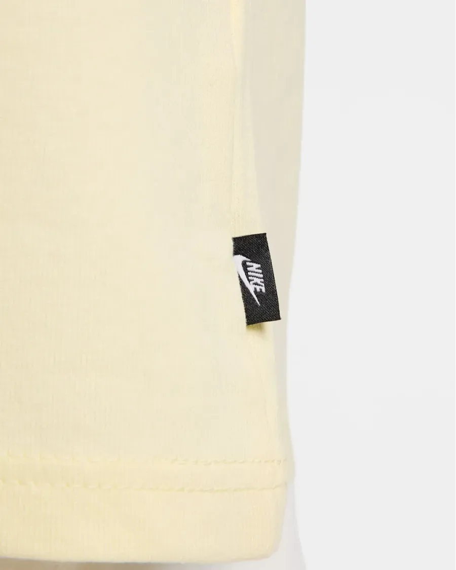 Футболка Nike Sportswear Premium Essential Sustainable Tee DO7392-744