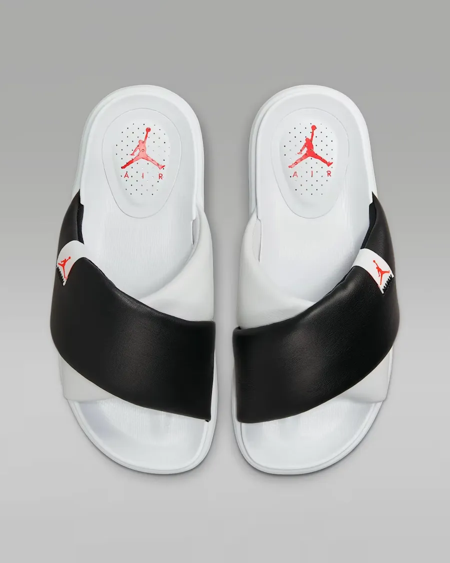 Тапочки Nike Air Jordan Sophia DO8863-100