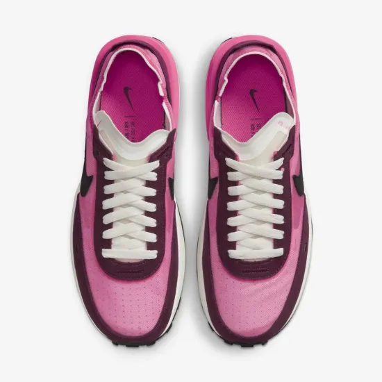 Кросівки Nike Waffle One SE DQ0855-600