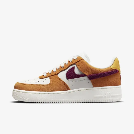 Кросівки Nike Air Force 1 LXX DQ0858-100