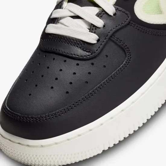 Кросівки Nike Air Force 1 Mid React DQ1872-100