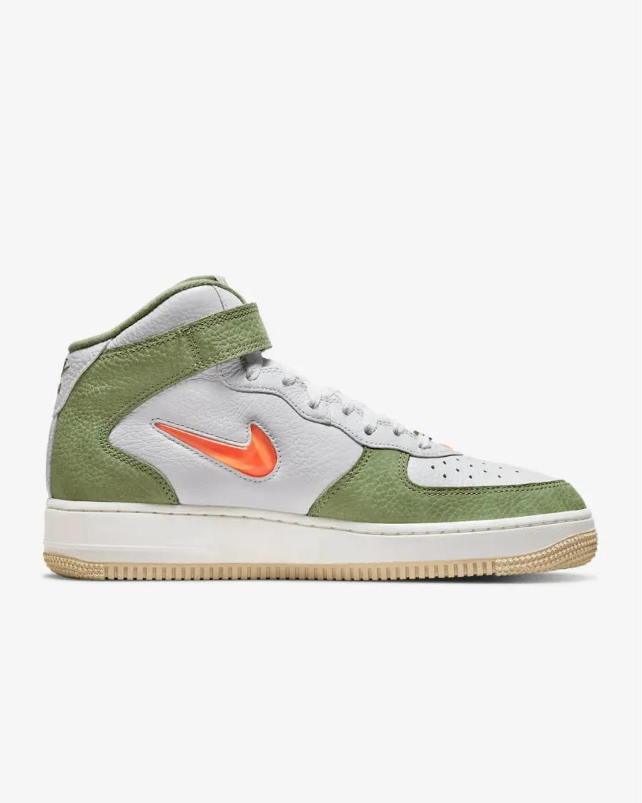 Кросівки Nike Air Force 1 Low Retro DQ3505-100