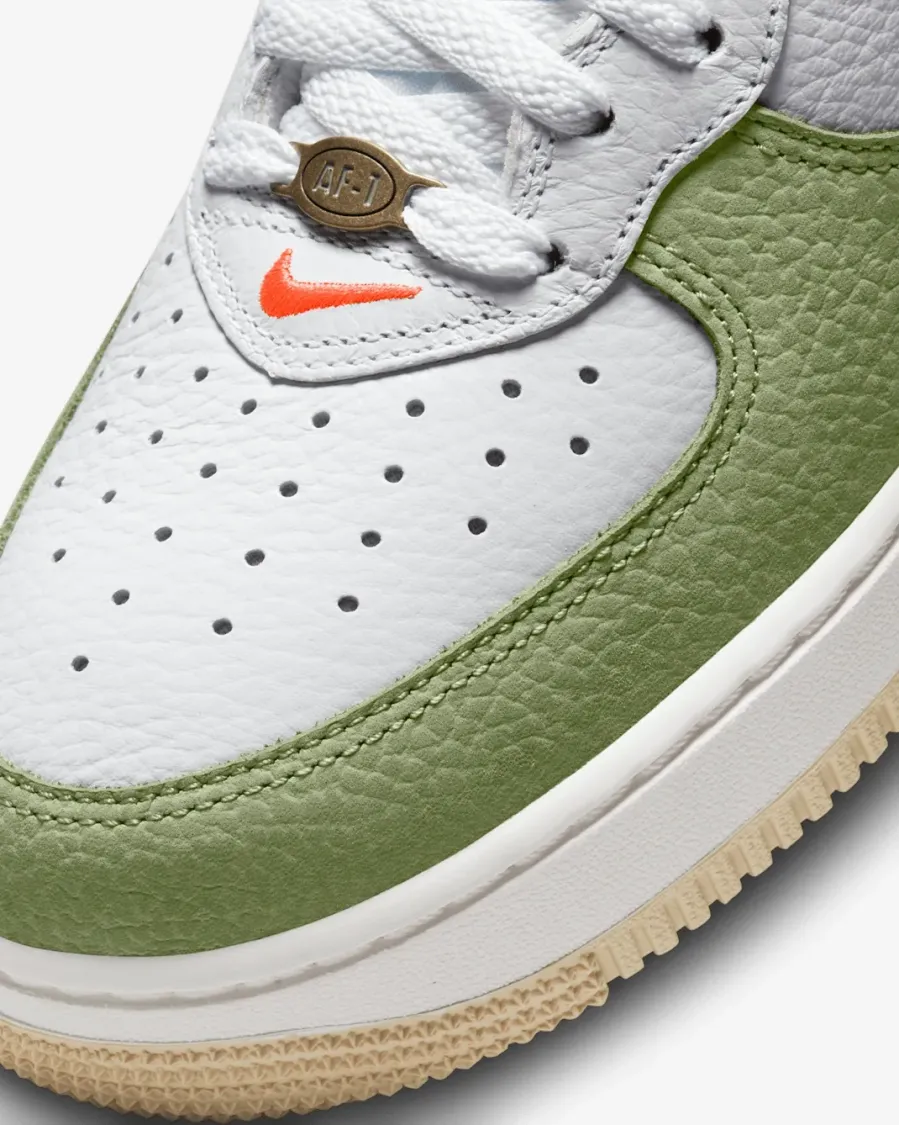 Кросівки Nike Air Force 1 Low Retro DQ3505-100