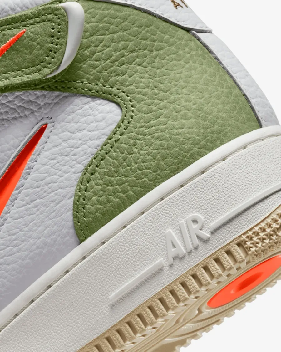 Кросівки Nike Air Force 1 Low Retro DQ3505-100