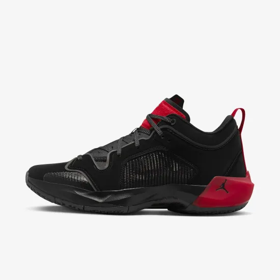 Кросівки Nike Air Jordan 37 Low DQ4122-007