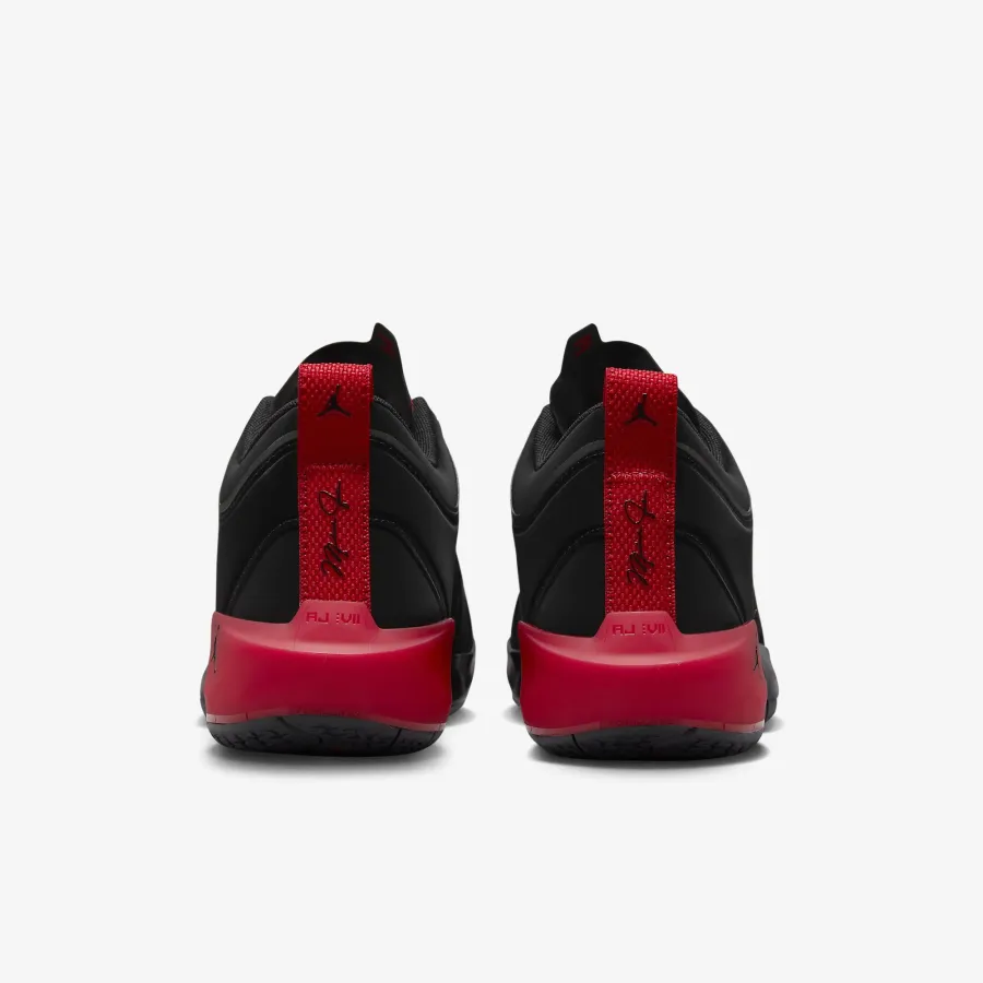 Кросівки Nike Air Jordan 37 Low DQ4122-007