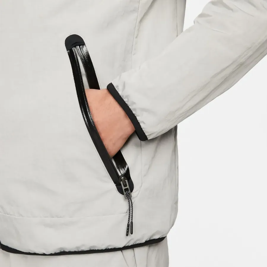 Куртка Nike Sportswear Tech Woven Full-Zip DQ4340-016