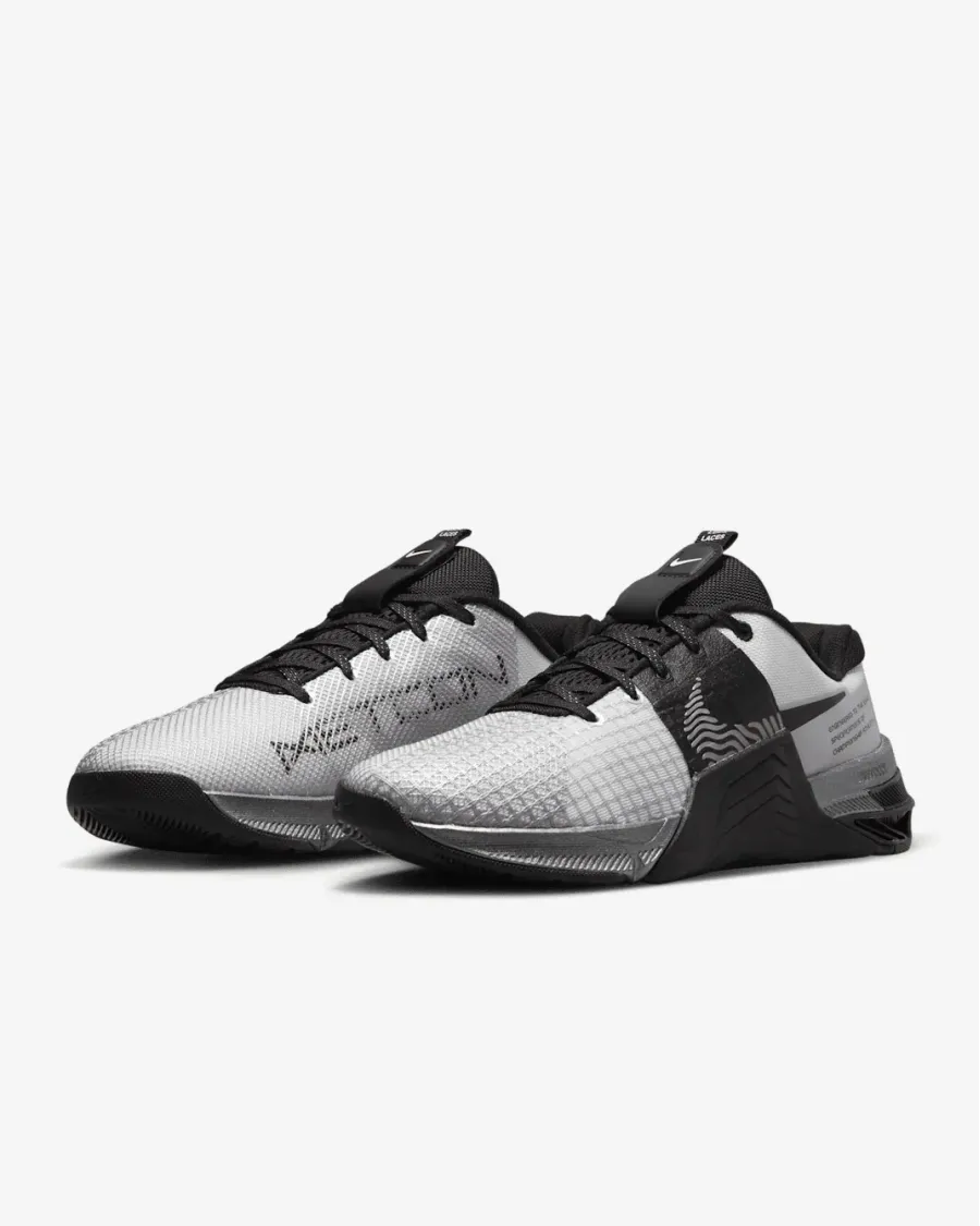Кросівки Nike Metcon 8 DQ4681-100