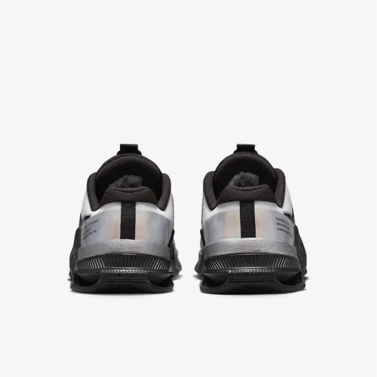 Кросівки Nike Metcon 8 DQ4681-100