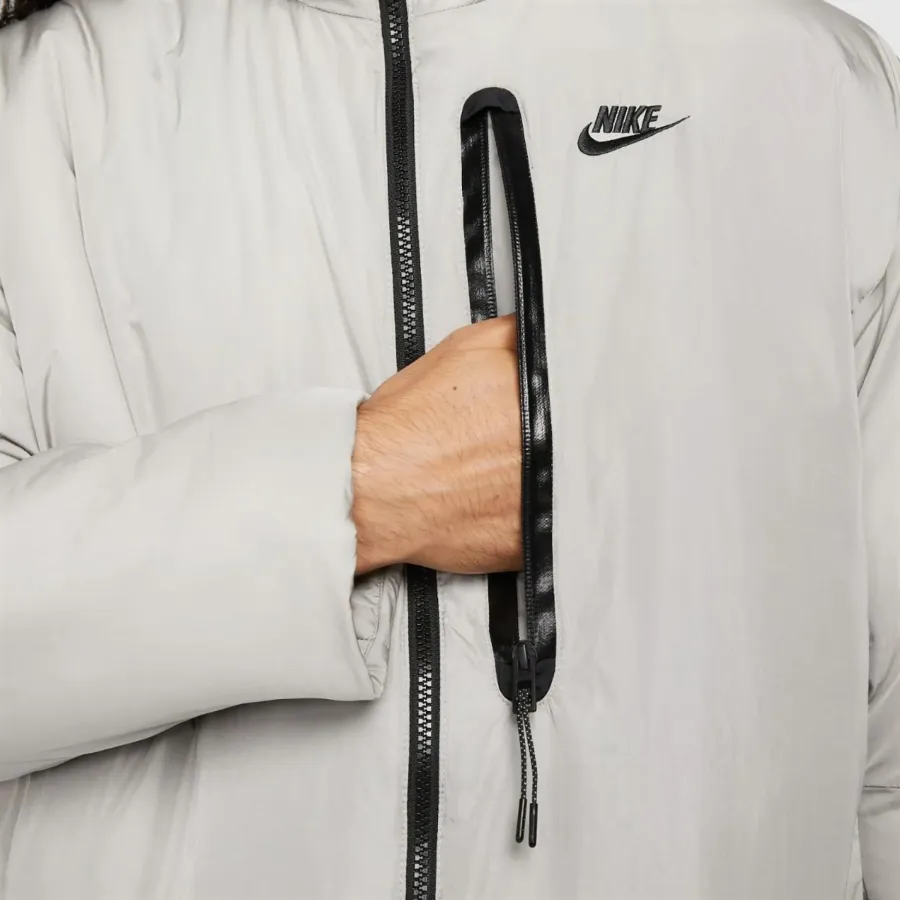 Куртка Nike Therma-FIT Filled Woven Tech+ DQ4742-016