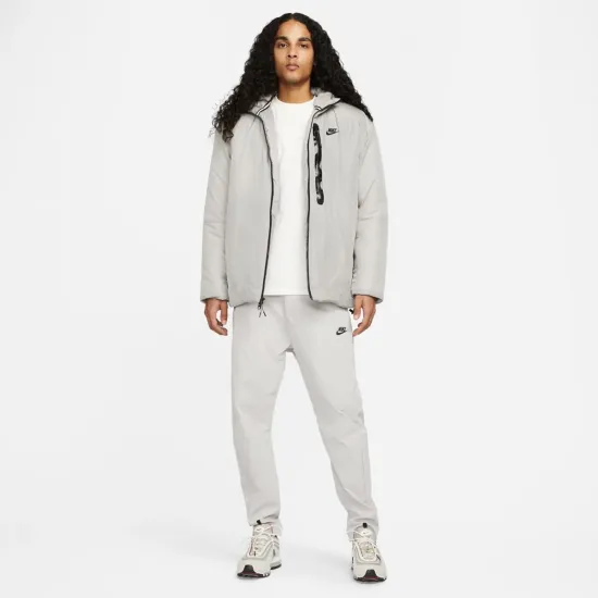 Куртка Nike Therma-FIT Filled Woven Tech+ DQ4742-016