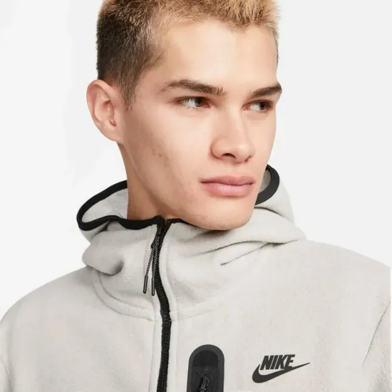Толстовка Nike Tech Fleece Full‑Zip Winter DQ4801-016
