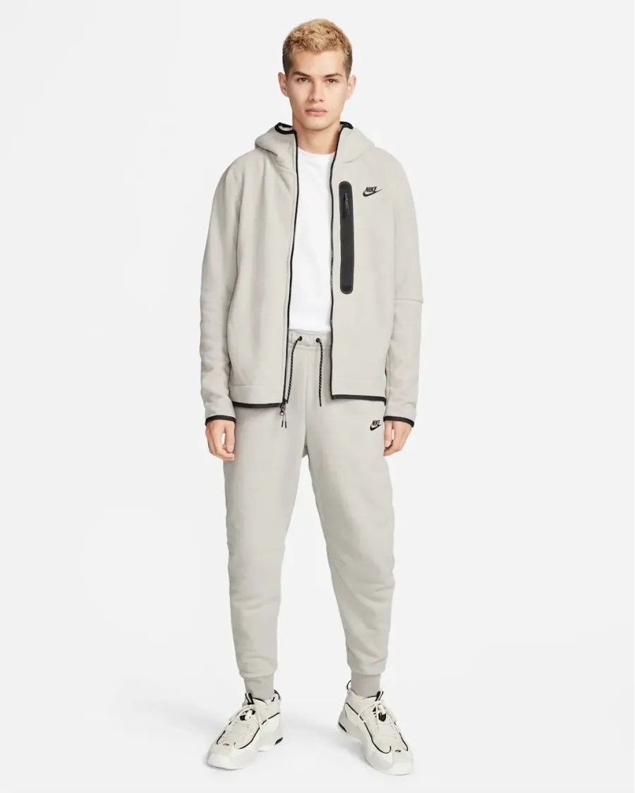 Штани Nike Sportswear Tech Fleece Winterized Joggers DQ4808-016