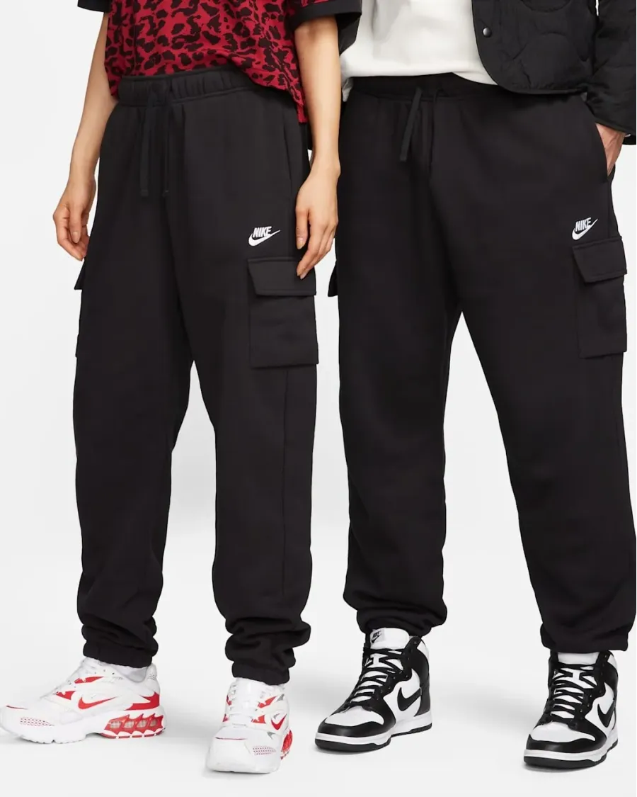 Штани Nike Sportswear Club Fleece Cargo DQ5196-010