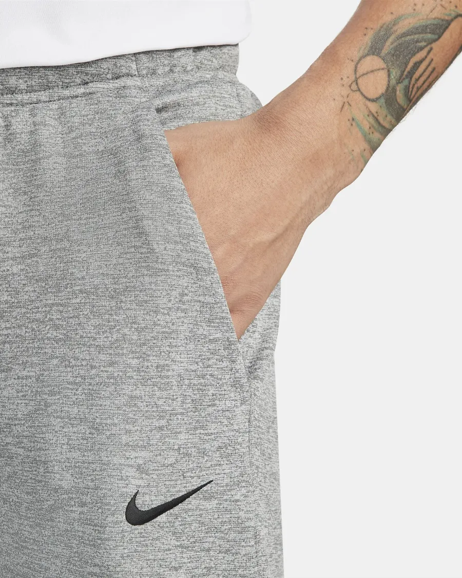 Спортивні штани Nike Therma-Fit Tapered Pant DQ5405-063
