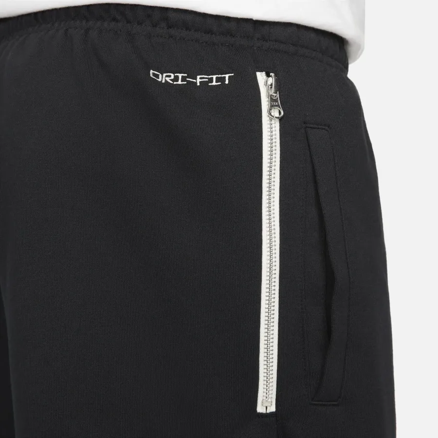 Шорти Nike Standard Issue Dri-FIT 8