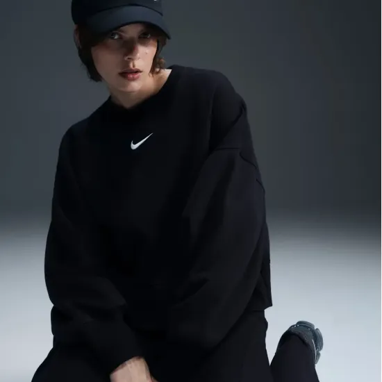 Світшот Nike Sportswear Phoenix Fleece Oversized Crew DQ5761-010