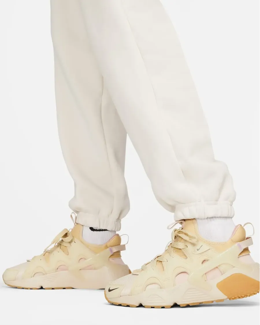 Штани Nike Sportswear Phoenix Fleece High-Waisted DQ5887-104