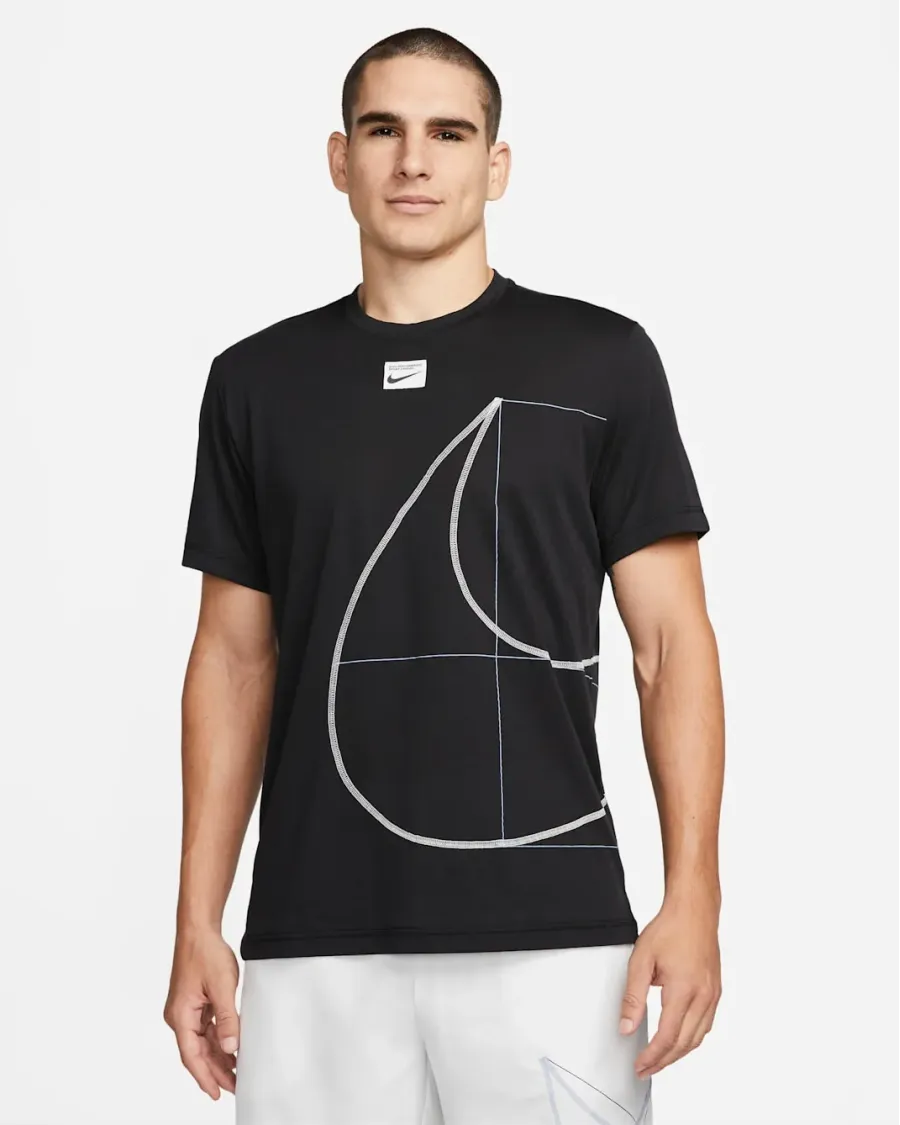Футболка Nike Dri-FIT Q5 Top DQ6626-010