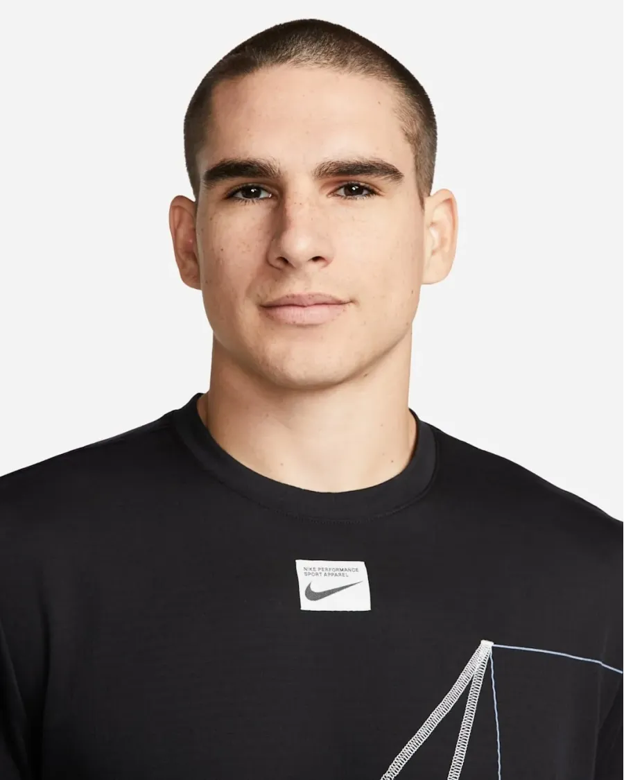 Футболка Nike Dri-FIT Q5 Top DQ6626-010