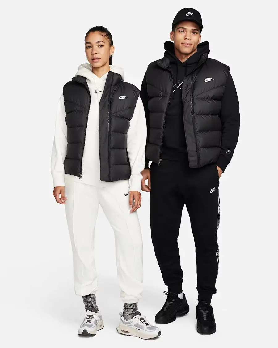 Жилетка Nike Sportswear Therma-FIT Windrunner Down DQ6896-010