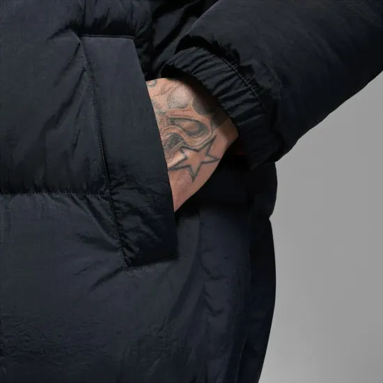 Куртка Nike Air Jordan Essential Puffer DQ7348-010