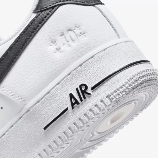 Кросівки Nike Air Force 1 '07 DQ7658-100