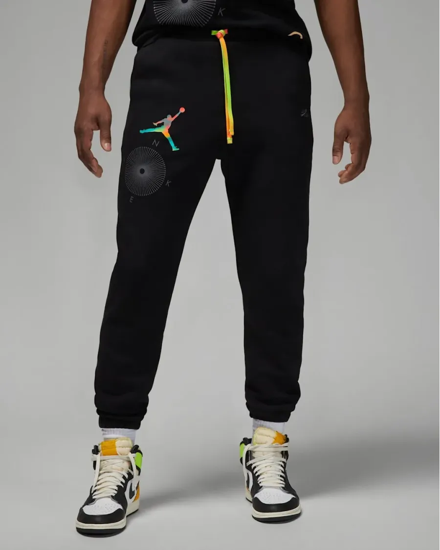 Штани Nike Air Jordan Flight MVP Statement Graphic Fleece DQ8015-010