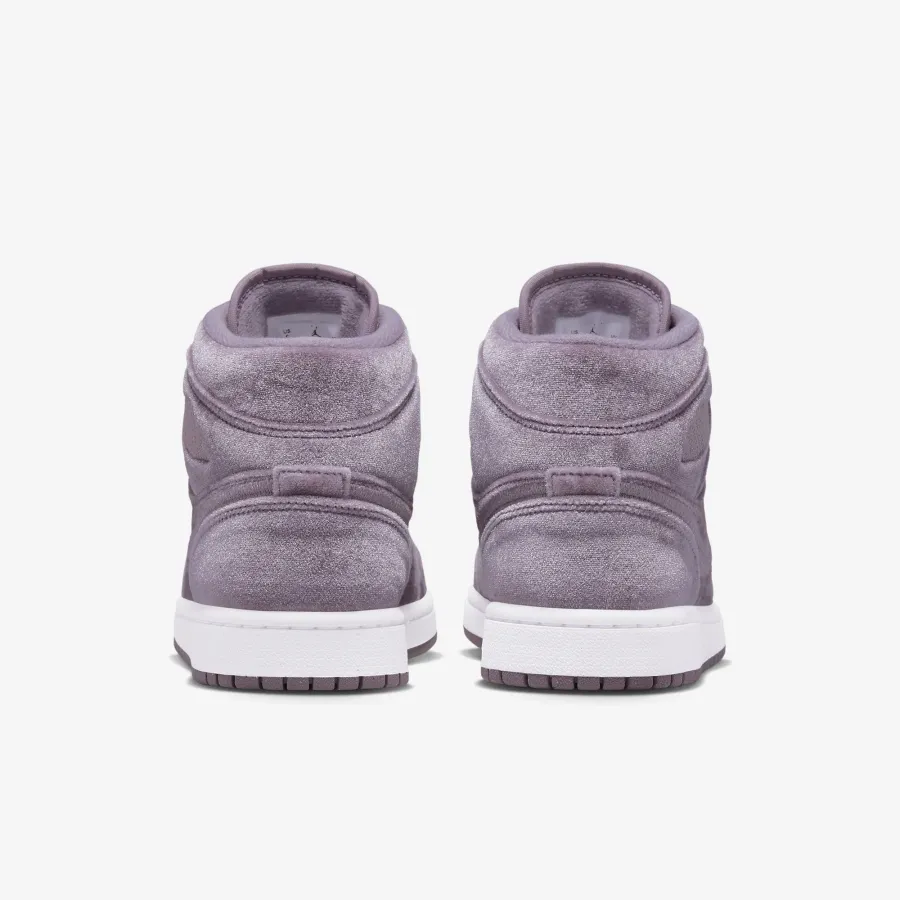 Кросівки Nike Air Jordan 1 Mid SE DQ8397-500
