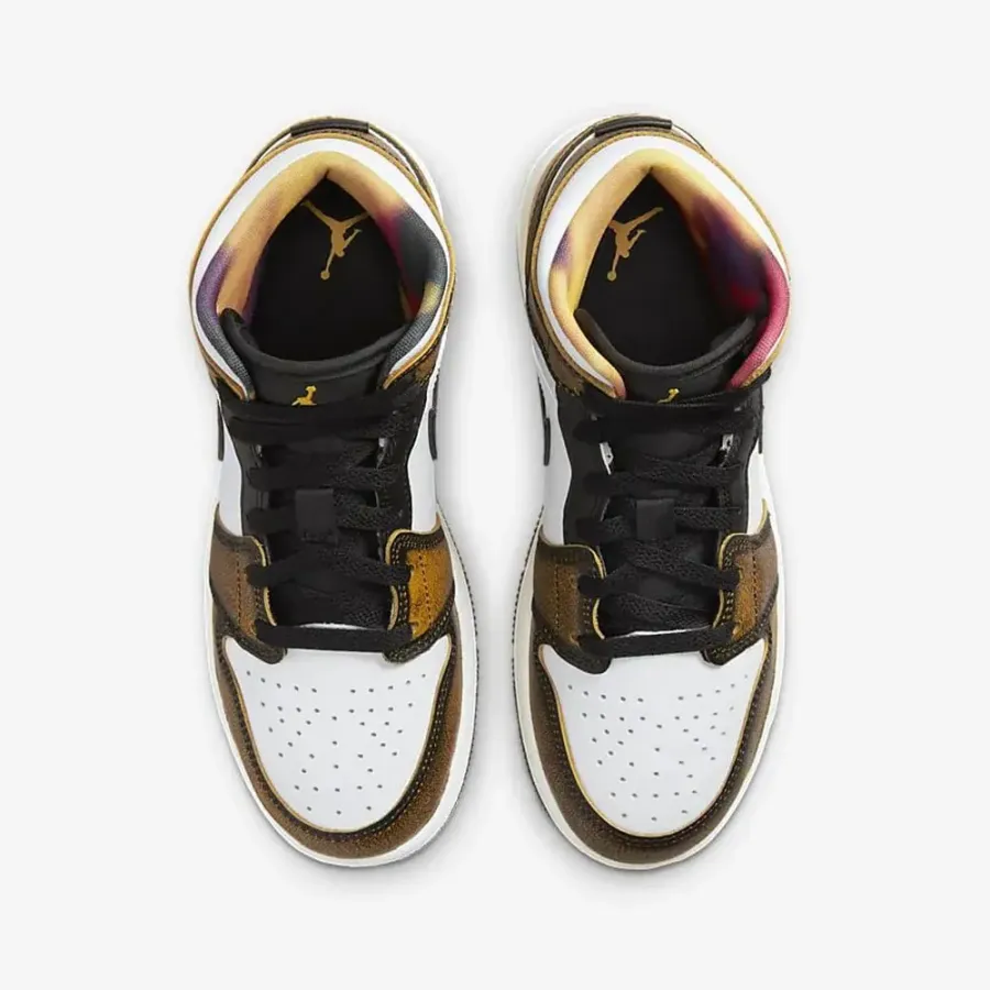 Кросівки Nike Air Jordan 1 Mid SE DQ8418-071