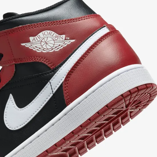 Кросівки Nike Air Jordan 1 Mid DQ8423-061