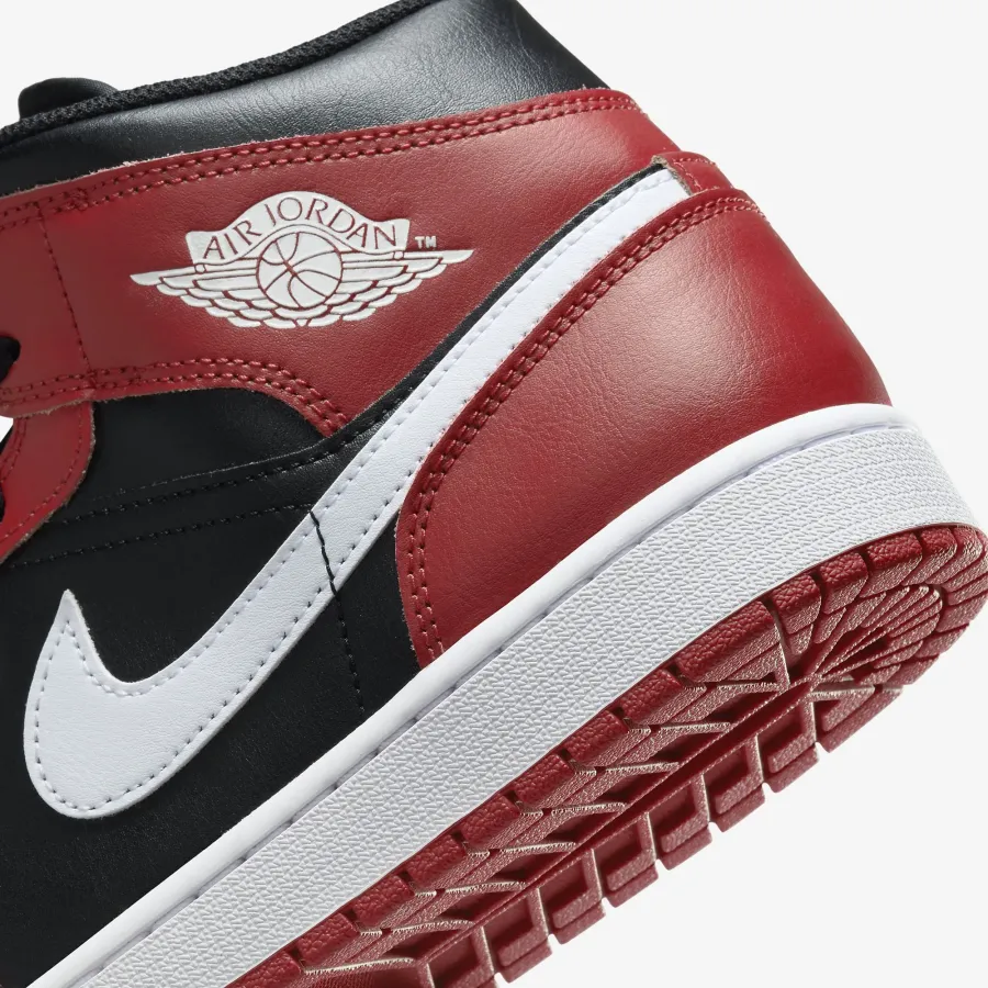 Кросівки Nike Air Jordan 1 Mid DQ8423-061