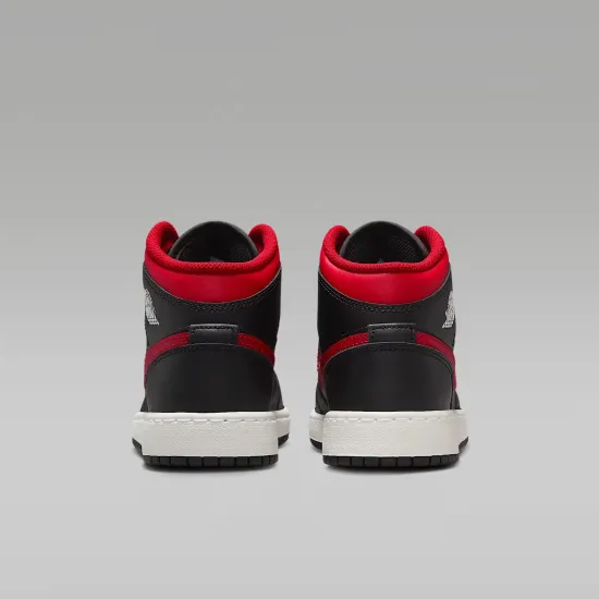 Кросівки Nike Air Jordan 1 Mid DQ8423-067