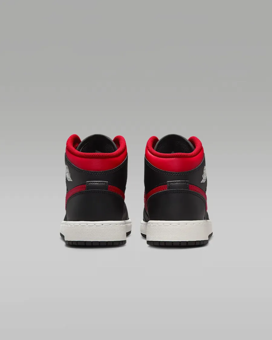 Кросівки Nike Air Jordan 1 Mid DQ8423-067
