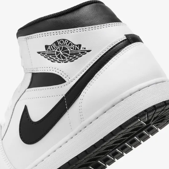 Кросівки Nike Air Jordan 1 Mid DQ8423-132