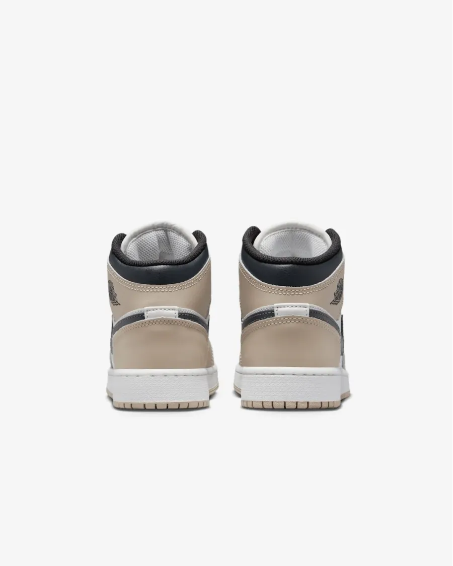 Кросівки Nike Air Jordan 1 Mid DQ8423-153