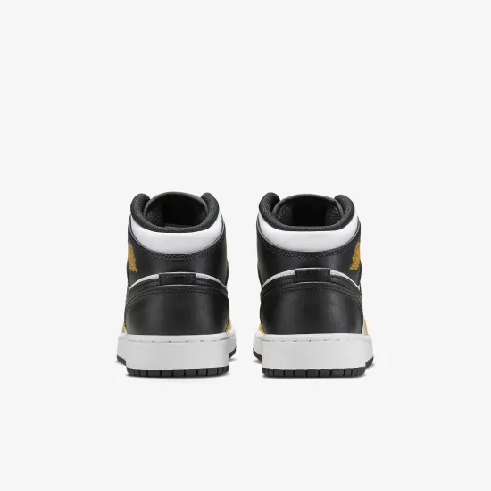 Кросівки Nike Air Jordan 1 Mid DQ8423-701