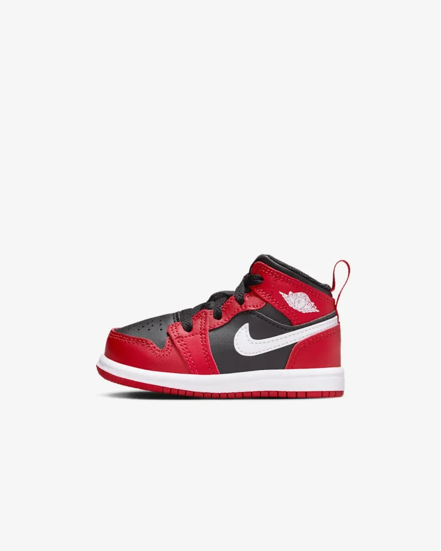 Кросівки Nike Air Jordan 1 Mid DQ8425-061