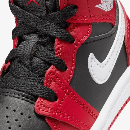 Кросівки Nike Air Jordan 1 Mid DQ8425-061