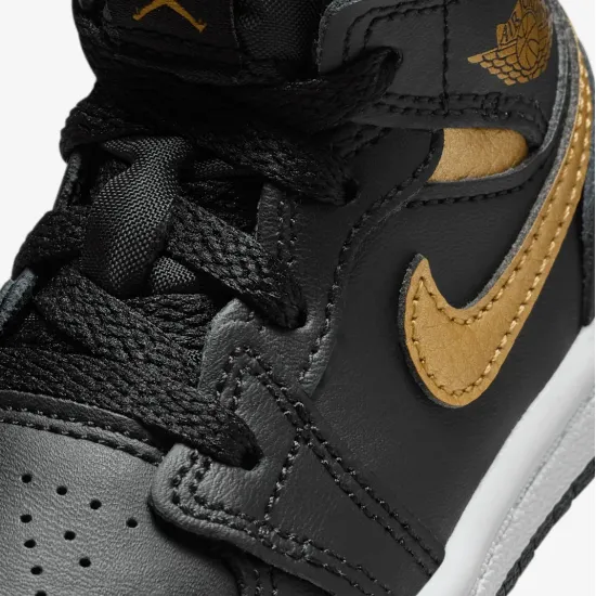 Кросівки Nike Air Jordan 1 Mid DQ8425-071
