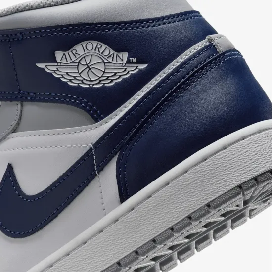 Кросівки Nike Air Jordan 1 Mid DQ8426-104