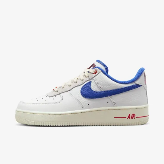 Кросівки Nike Air Force 1 '07 LX DR0148-100